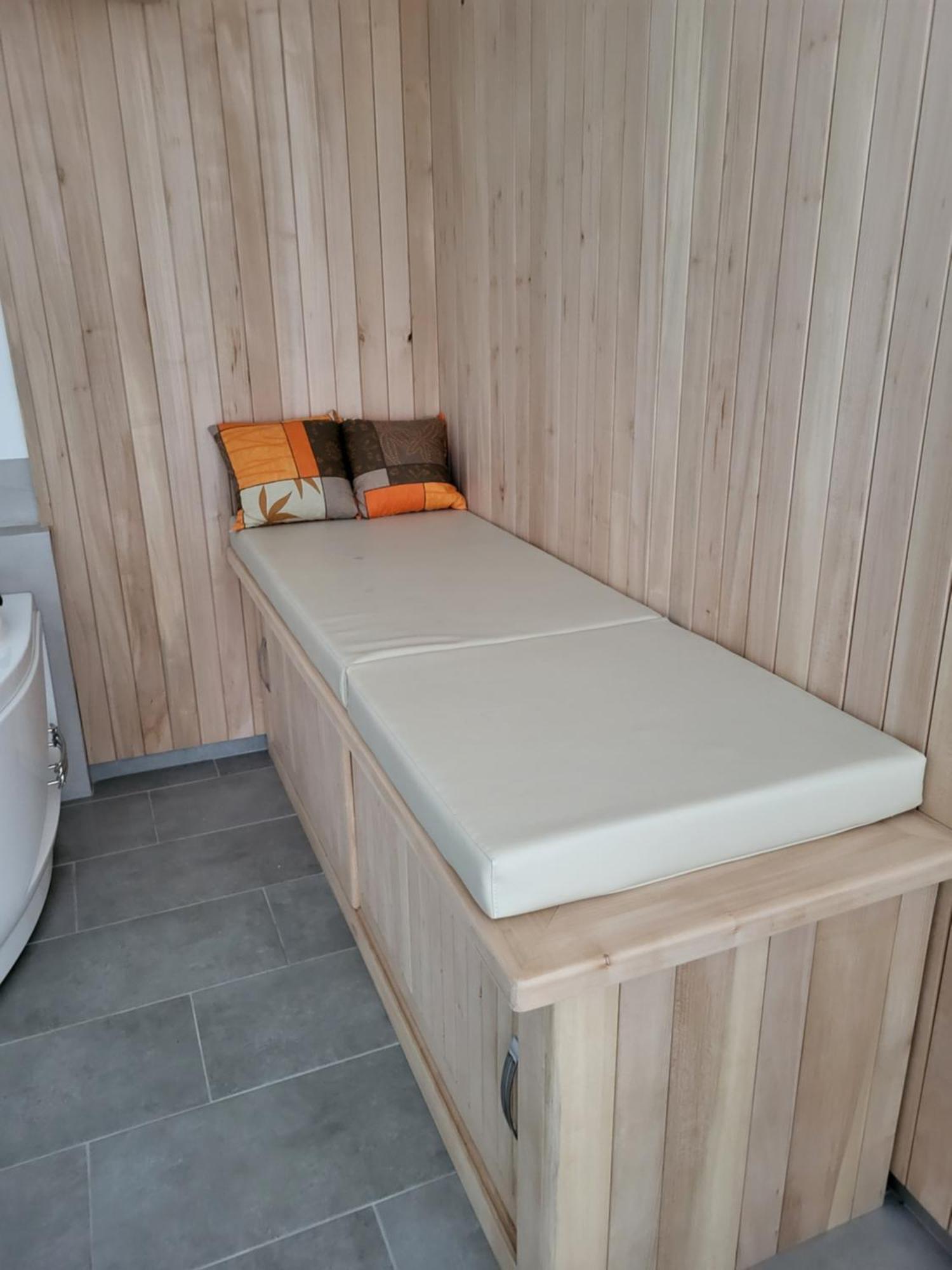 Holiday Home Baron Radece Bagian luar foto