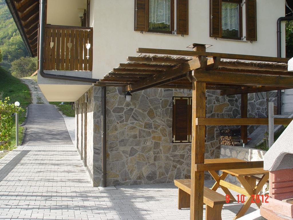 Holiday Home Baron Radece Bagian luar foto