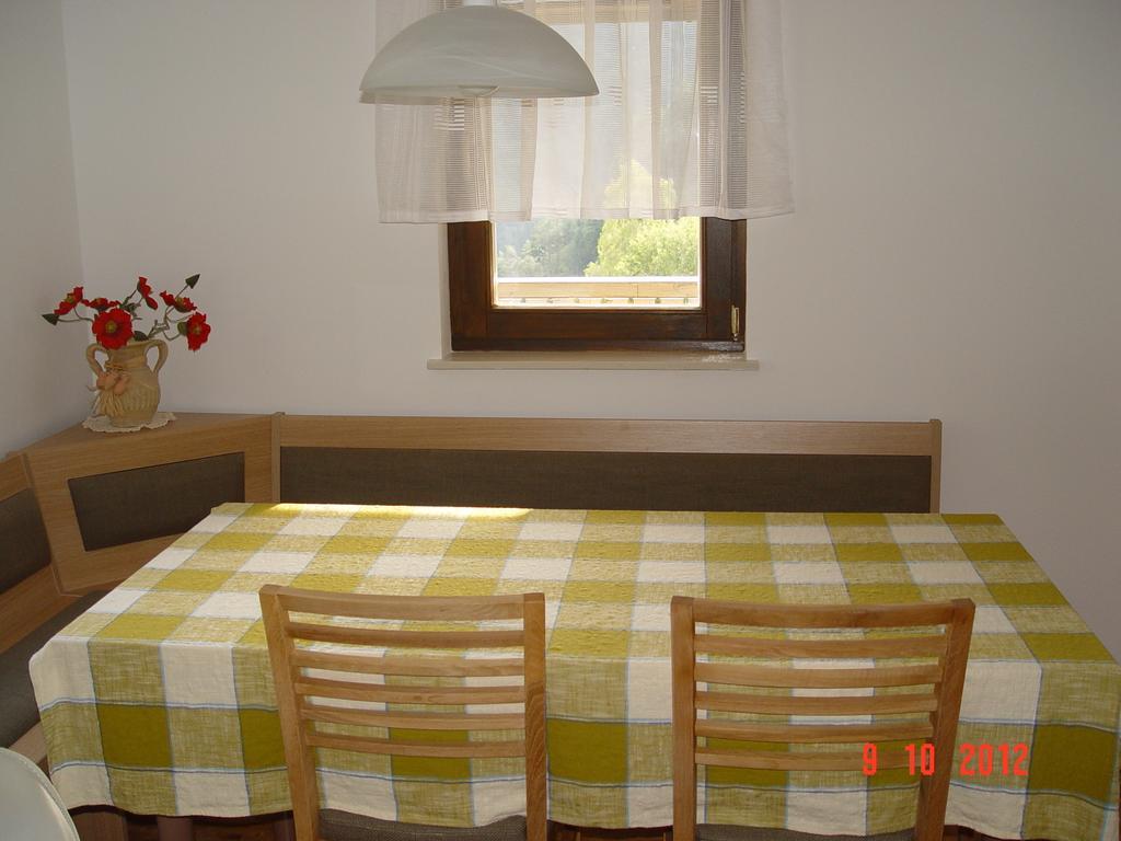 Holiday Home Baron Radece Bagian luar foto